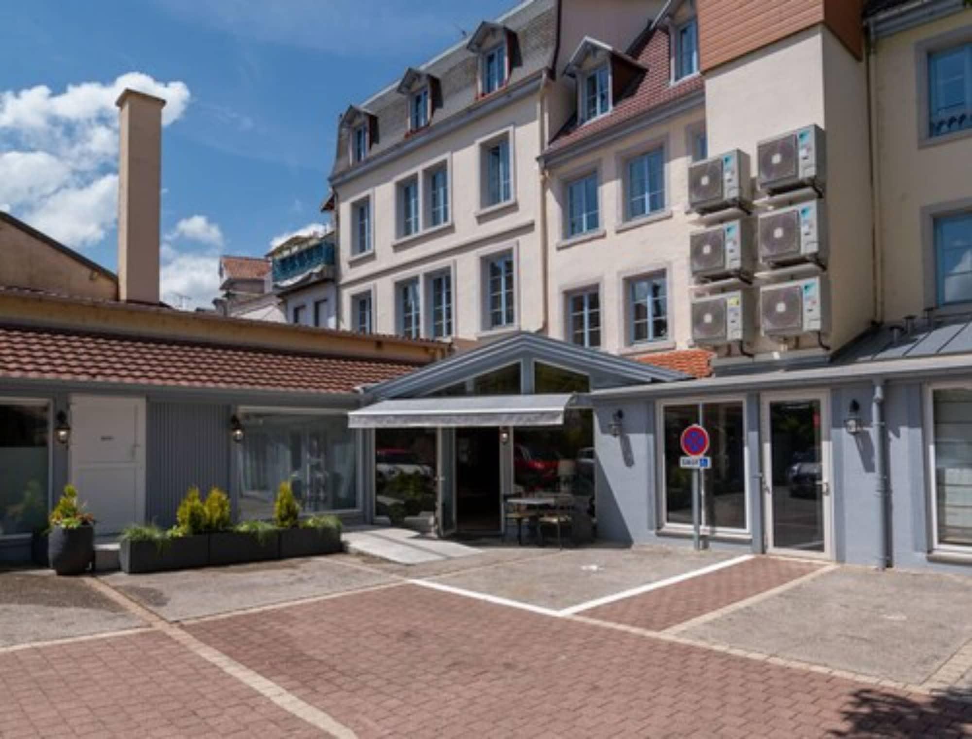 The Originals Boutique, Hotel De La Balance, Montbeliard Exterior photo